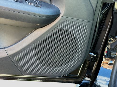 Used 2024 Ford Mustang Premium image 22