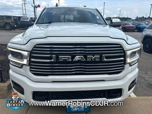 Used 2022 RAM 2500 Laramie AWD/4WD image 2