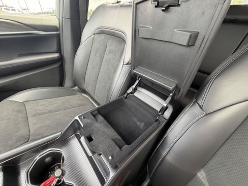 New 2026 Jeep Grand Cherokee Altitude RWD image 15