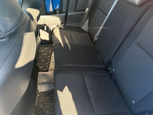 Used 2007 Toyota FJ Cruiser 4WD image 11