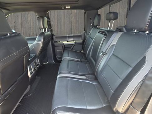 Used 2018 Ford F150 Raptor w/ Equipment Group 802A Luxury AWD/4WD image 16