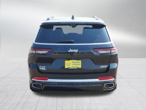 Used 2024 Jeep Grand Cherokee L Overland w/ Advanced Protech Group III AWD/4WD image 6