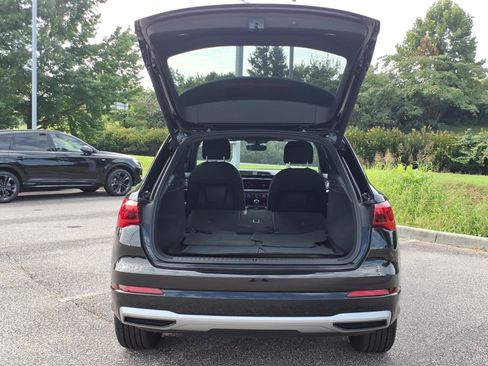 Used 2020 Audi Q3 2.0T Premium AWD/4WD image 31