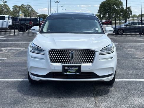 Used 2021 Lincoln Corsair Reserve w/ Equipment Group 201A FWD image 2
