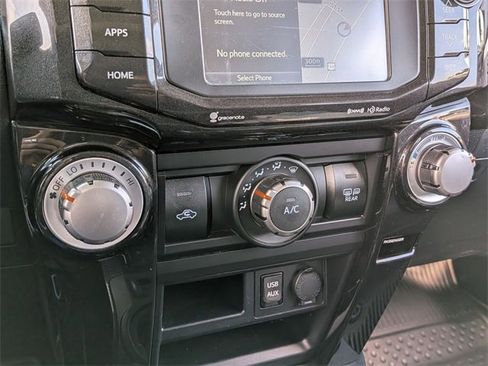 Used 2018 Toyota 4Runner TRD Off-Road Premium w/ Wilderness Package image 13