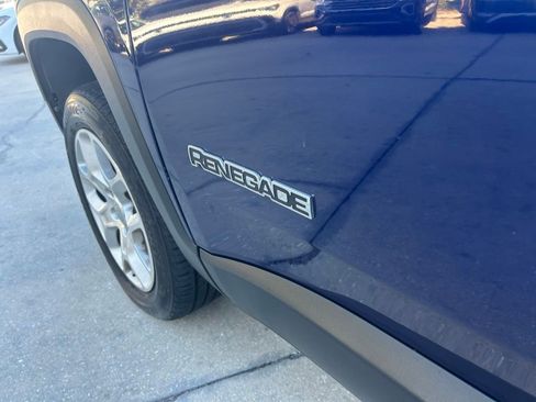 Used 2018 Jeep Renegade Sport w/ Power & Air Group image 28