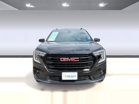 Certified 2024 GMC Terrain SLT w/ Elevation Edition FWD image 6