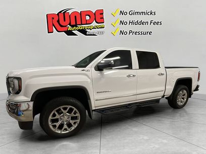 Used 2017 GMC Sierra 1500 SLT w/ SLT Premium Package