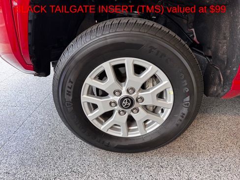 Used 2025 Toyota Tacoma SR5 AWD/4WD image 11