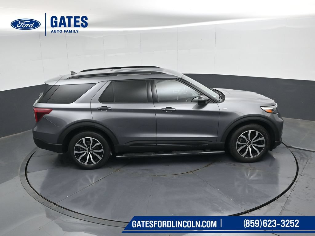 Used 2022 Ford Explorer ST-Line AWD/4WD image 47