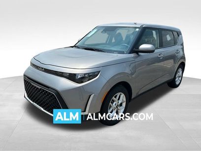 Used 2025 Kia Soul LX w/ LX Technology Package