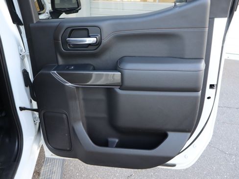 Used 2022 GMC Sierra 1500 AT4 w/ AT4 Premium Package AWD/4WD image 35