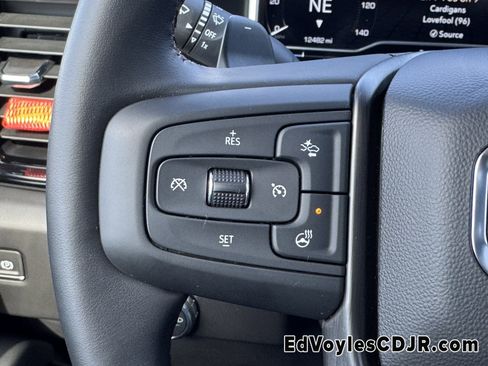 Used 2023 GMC Sierra 1500 AT4 w/ AT4 Premium Package image 31