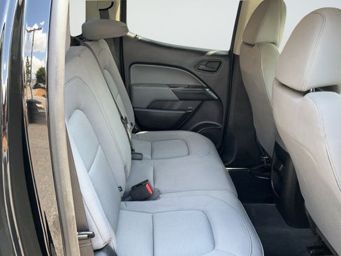 Used 2019 Chevrolet Colorado W/T w/ Custom Special Edition RWD image 21