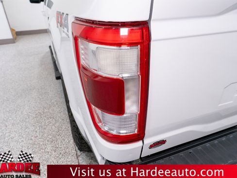 Used 2021 Ford F150 Lariat w/ FX4 Off-Road Package AWD/4WD image 9