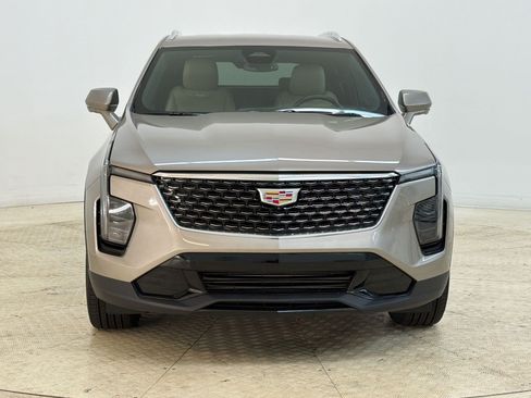 Certified 2025 Cadillac XT4 Premium Luxury FWD image 6