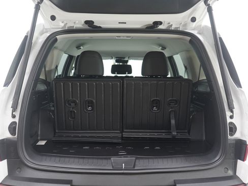 Used 2026 Hyundai Santa Fe SEL image 17