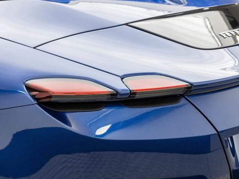 Used 2025 Ferrari Roma Spider image 58