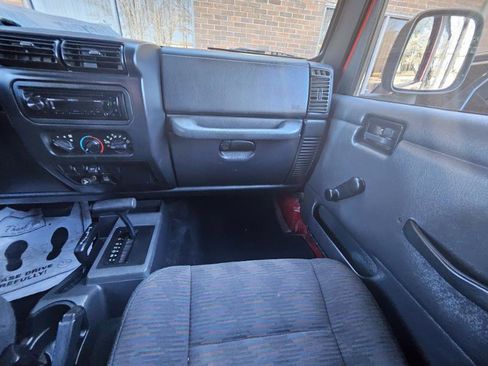 Used 2005 Jeep Wrangler Sport w/ Security Group image 53