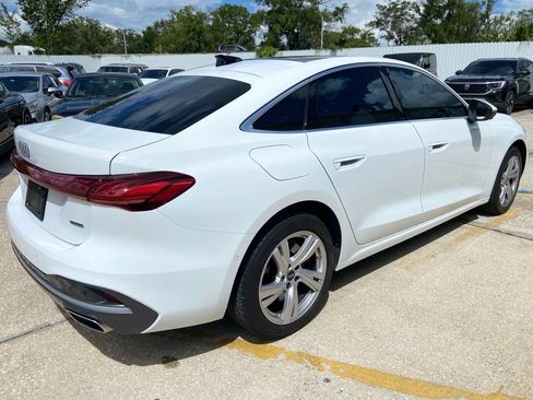 Used 2025 Audi A5 2.0T Premium w/ Premium Plus AWD/4WD image 5