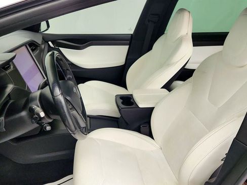 Used 2018 Tesla Model X P100D image 23