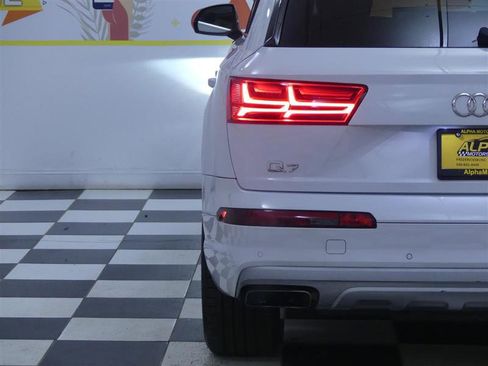Used 2019 Audi Q7 3.0T Premium w/ Convenience Package image 35