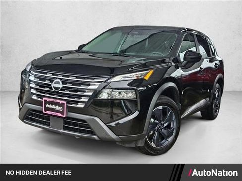 Used 2025 Nissan Rogue SV FWD image 1