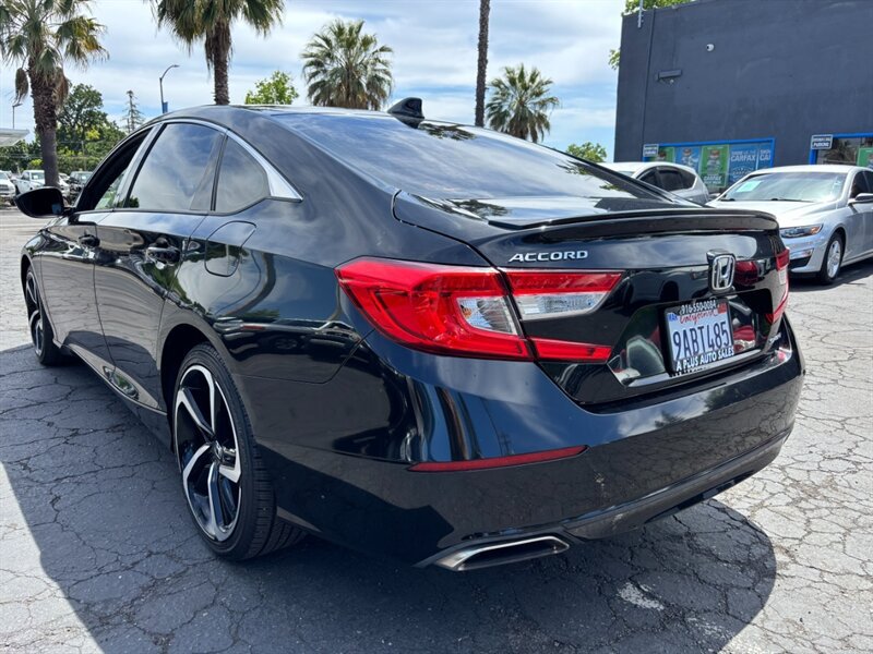 Used 2019 Honda Accord Sport image 6