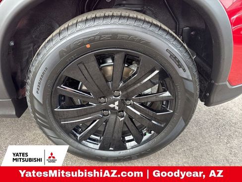 New 2026 Mitsubishi Outlander Sport LE image 5