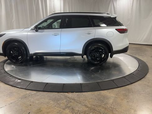 Certified 2026 INFINITI QX60 Sport w/ Dark Cargo Package AWD/4WD image 11