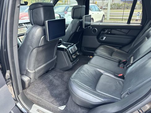 Used 2021 Land Rover Range Rover Long Wheelbase Autobiography image 15