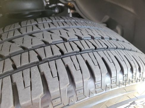 Used 2025 RAM 1500 Big Horn AWD/4WD image 26