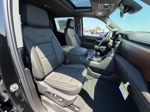 New 2026 GMC Sierra 1500 Denali AWD/4WD image 16