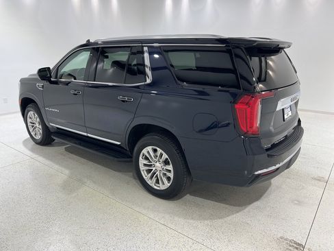 Used 2024 GMC Yukon SLT image 3