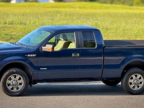 Used 2011 Ford F150 XLT w/ XLT Chrome Pkg AWD/4WD image 3
