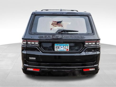 Used 2023 Jeep Grand Wagoneer L Series III w/ Rear Seat Video Group 1 image 4