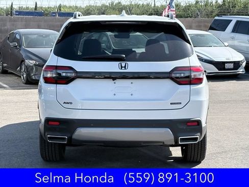 New 2026 Honda Pilot Touring image 5