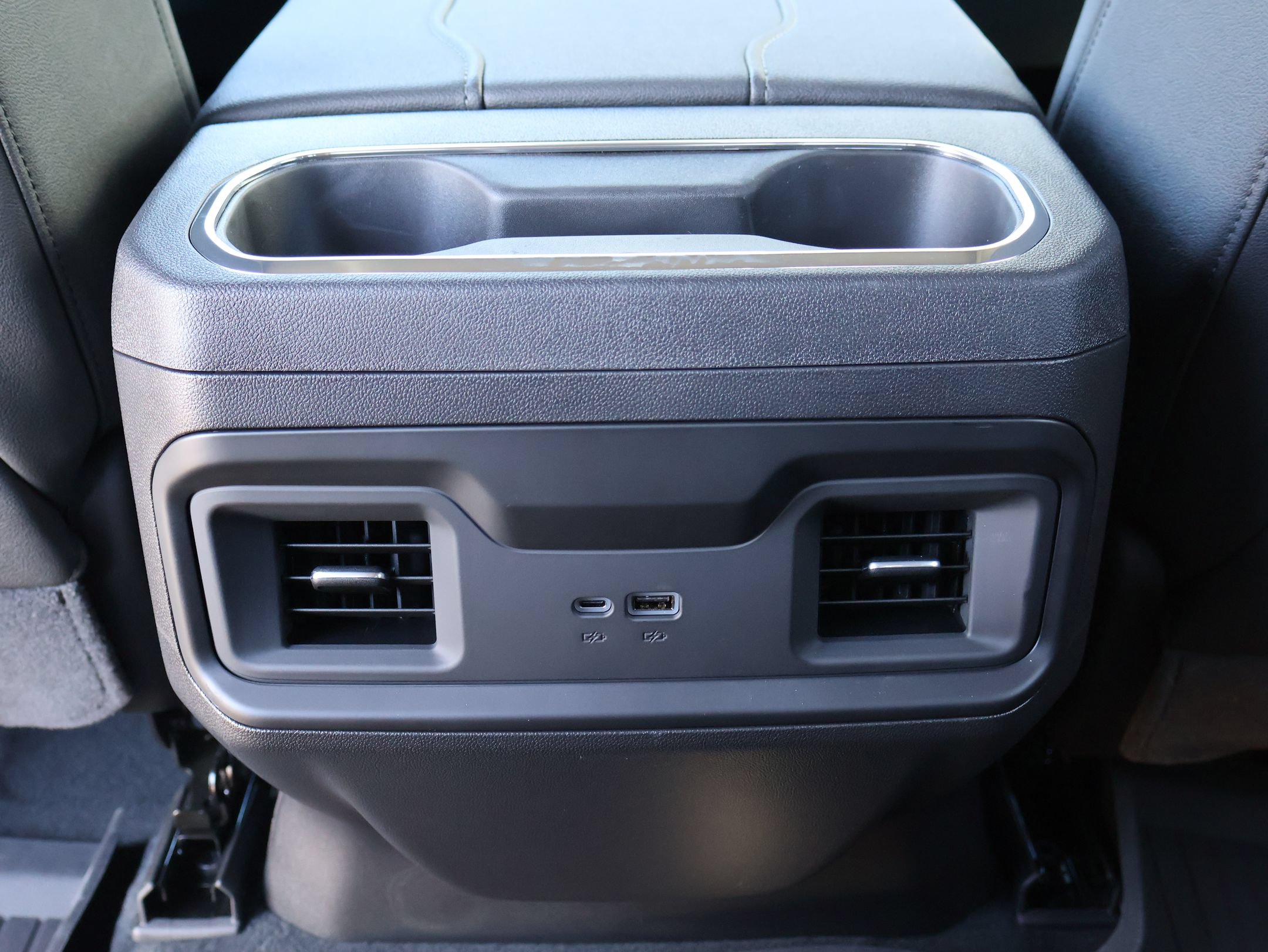 Used 2026 Chevrolet Silverado 1500 LT Trail Boss w/ LT Trail Boss Premium Package AWD/4WD image 24