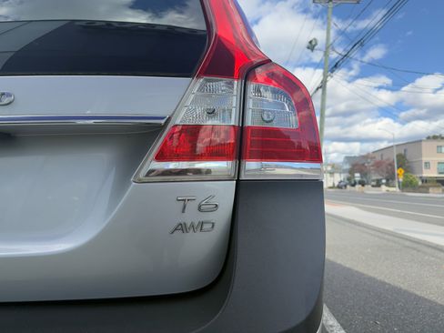 Used 2015 Volvo XC70 T6 image 12