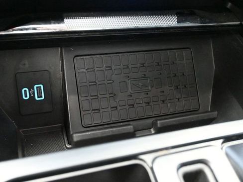 Used 2023 Ford F150 Lariat w/ Equipment Group 502A High image 31