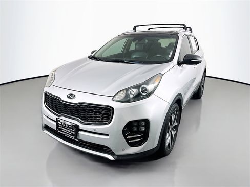 Used 2017 Kia Sportage SX image 3