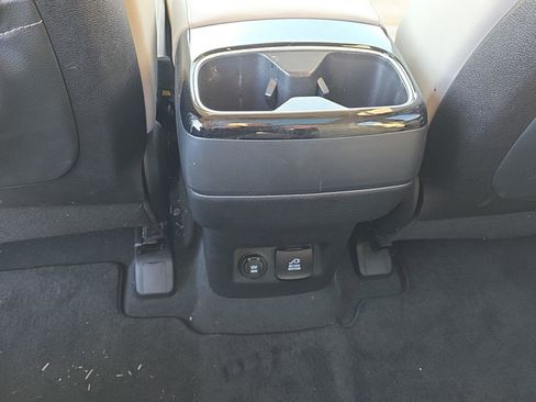 Used 2024 Kia Telluride SX Prestige image 41