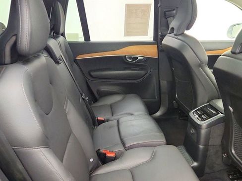 Used 2025 Volvo XC90 T8 Plus AWD/4WD image 23