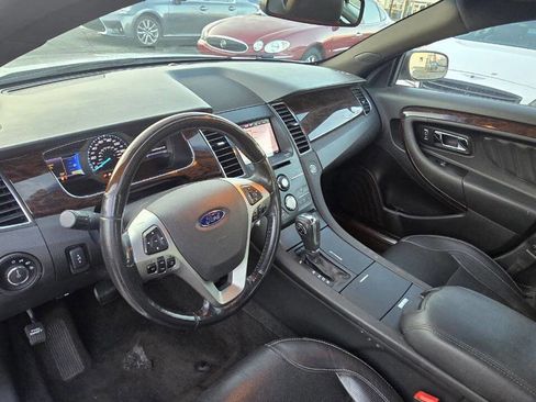 Used 2013 Ford Taurus Limited image 8