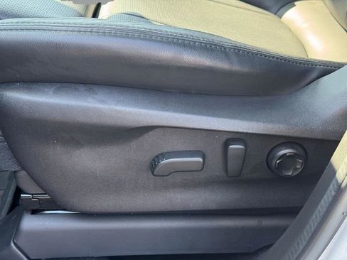 Certified 2025 Subaru Ascent Bronze Edition w/ Onyx Package image 15