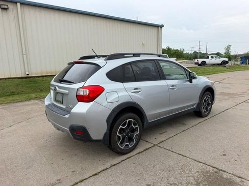 Used 2013 Subaru Crosstrek 2.0i Limited w/ Popular Pkg 2 AWD/4WD image 3