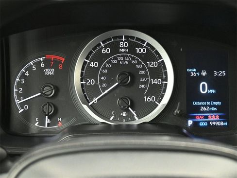 Used 2022 Toyota Corolla LE image 7