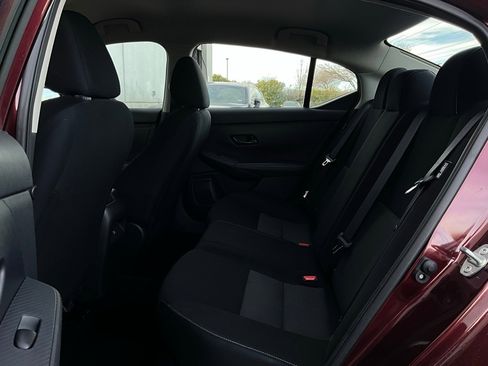 Used 2025 Nissan Sentra SV image 10