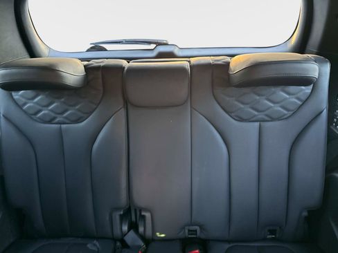 Used 2022 Hyundai Palisade Calligraphy w/ Cargo Package image 16