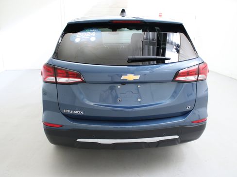 Certified 2024 Chevrolet Equinox LT w/ LPO, Floor Liner Package FWD image 8